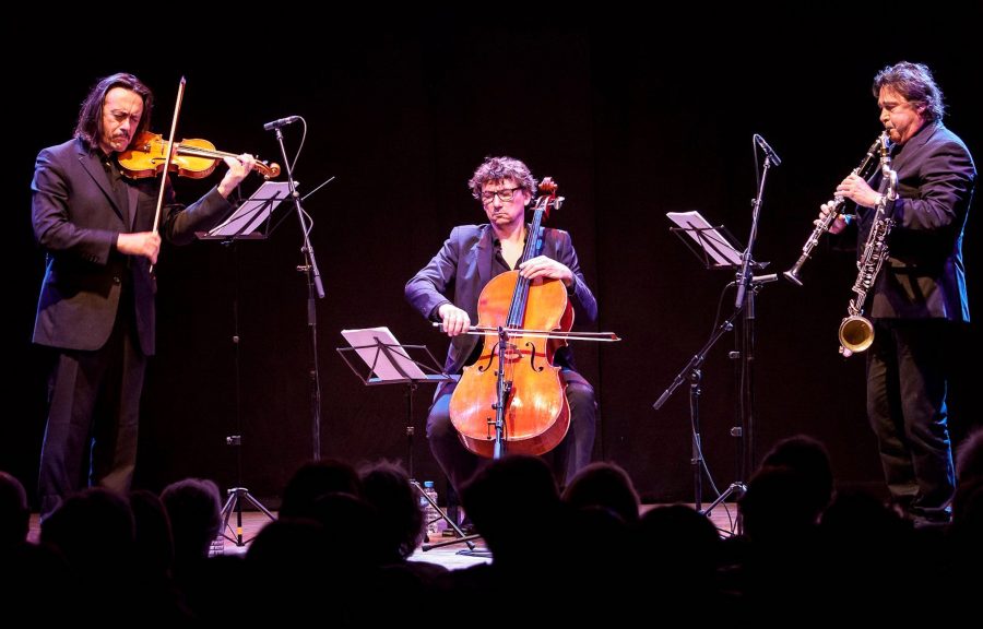 Dominique Pifarely, Vincent Courtois e Louis Sclavis a Jazz in Arles 2016 - foto P.J. Dupuy