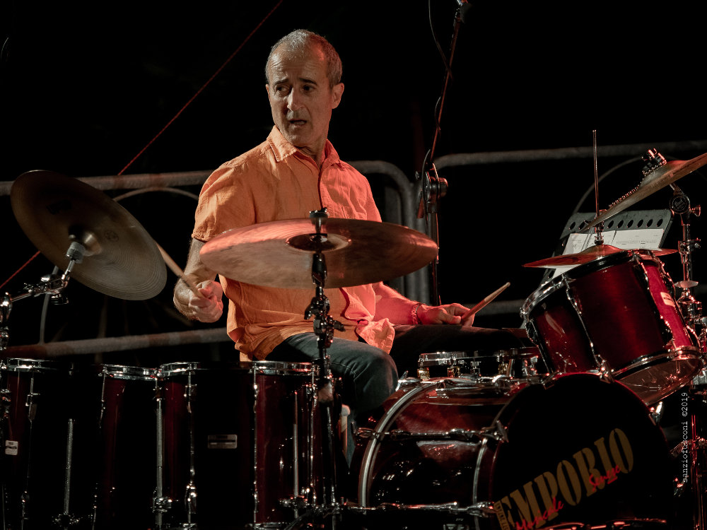 Bobby Previte (foto Sanzio Fusconi) - Bobby Previte’s Classic Bump Band