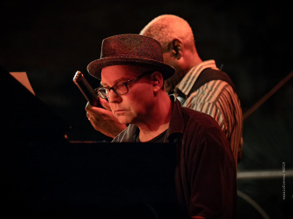 Wayne Horvitz (foto di Sanzio Fusconi) - Bobby Previte’s Classic Bump Band