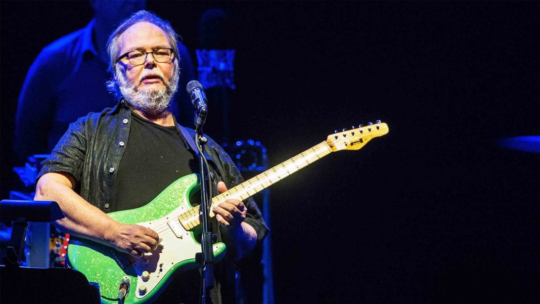 170903-Walter-Becker-tease_aimjw9 steely dan