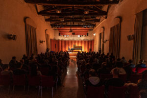 tutto esaurito alla sala della Casa della Musica di Parma