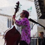 Piazza IV Novembre, esibizione Alex Hitchcock Quintet, gruppo 1° classificato dell’edizione 2018