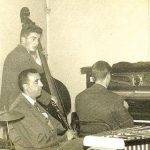 Asti, Anni 60 in piedi Paolo Conte, al clarinetto Mingo Chiodo