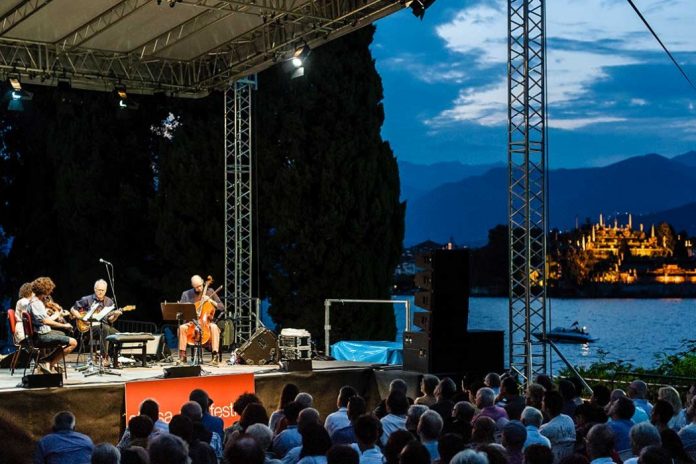 Concerto-Bill-Frisell-Stresa-Mid-Summer-Jazz-2013-1050x700