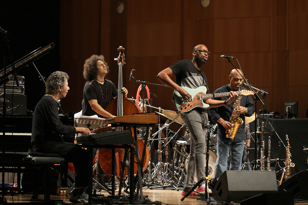 Chick Corea, Carlitos Del Puerto, Lionel Loueke e Steve Wilson.