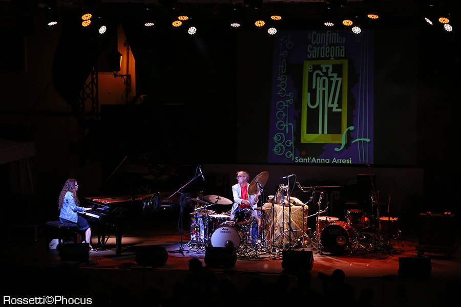 _Courvoisier-Wollesen_6367©Rossetti-PHOCUS Ai confini tra Sardegna e jazz
