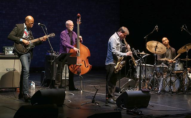 Lionel Loueke, Dave Holland, Chris Potter, Eric Harland