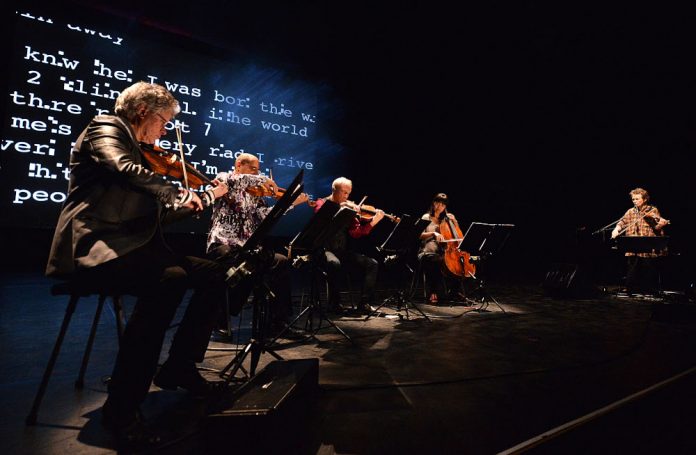 Il Kronos String Quartet e Laurie Anderson (28 giugno 2013 - foto di Mark Allan)