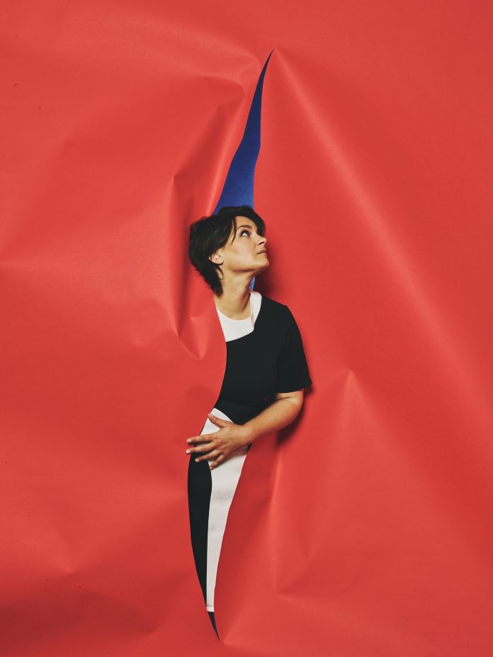 MADELEINE-PEYROUX37672-YANN-ORHAN