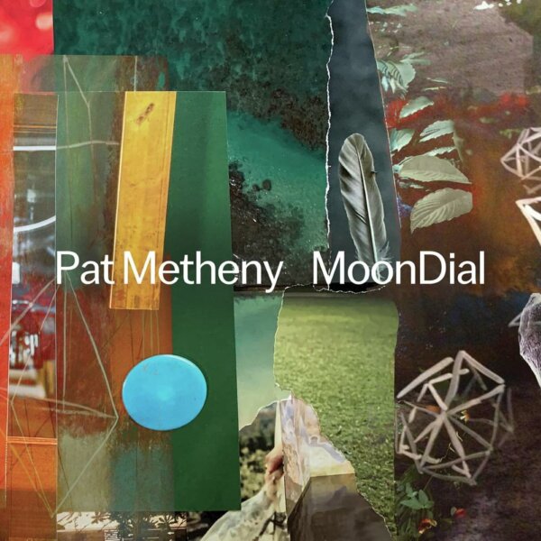 Abbonamento 12 Mesi digitale + rivista + CD Pat Metheny: Moon Dial - BMG Modern Recordings + 1 Borsa di tela
