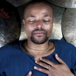 Nasheet-Waits-cymbals-622×415