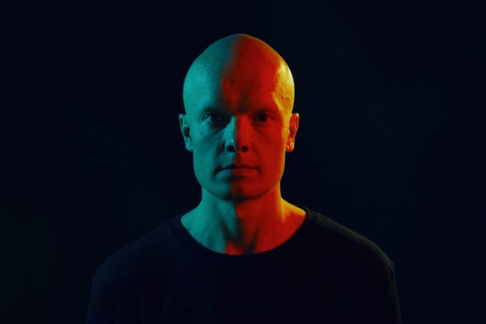 Olavi Louhivuori - Oddarrang, Tero Ahonen Olavi Louhivuori (foto di Tero Ahonen)