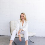 Sarah_McKenzie_by_Kharen_Hill-7904_2022_03_mid-res
