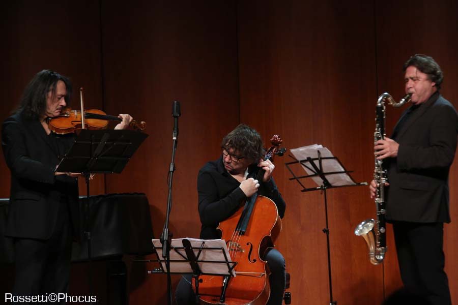 Sclavis-Pifarely-Courtois_5932_Rossetti-PHOCUS Parma Jazz Frontiere Sclavis-Pifarely-Courtois_5932_Rossetti-PHOCUS