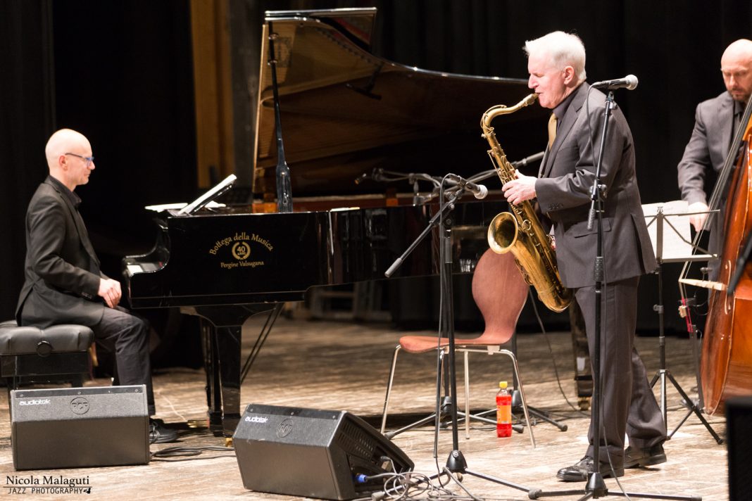 Scott Hamilton Quartet -Scott Hamilton (sax), Paolo Birro (pianoforte), -Aldo Zunino (contrabbasso), Alfred Kramer (batteria) Scott Hamilton Quartet, Dolomiti Ski Jazz 2018