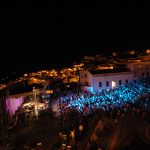 Time-in-Jazz-Berchidda-Piazza-del-Popolo-durante-un-concerto-foto-archivio-Time-in-Jazz