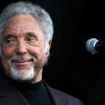 TomJones_microphone