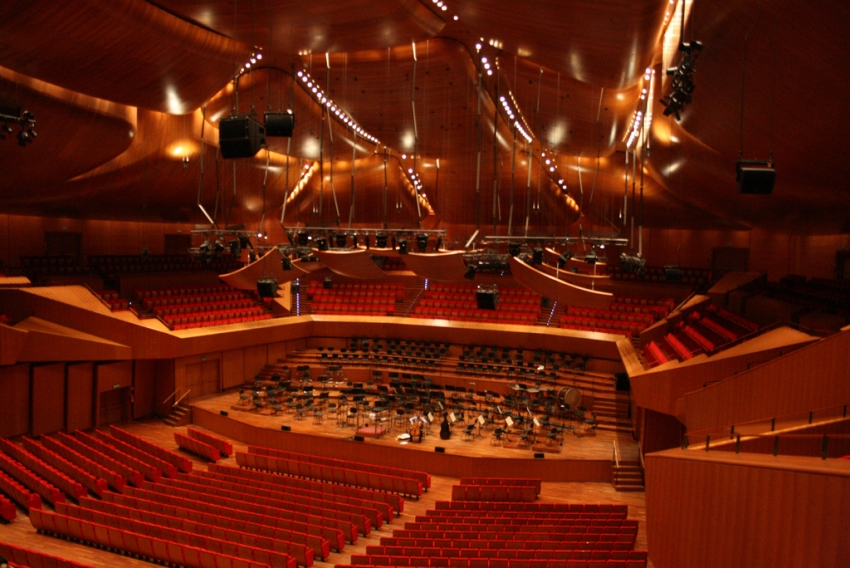 auditorium_02