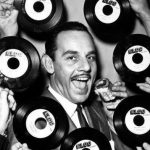 johnnyotis_custom-2c0dfb4416056d6c8eda47a900b6a8b1318655e1-s900-c85