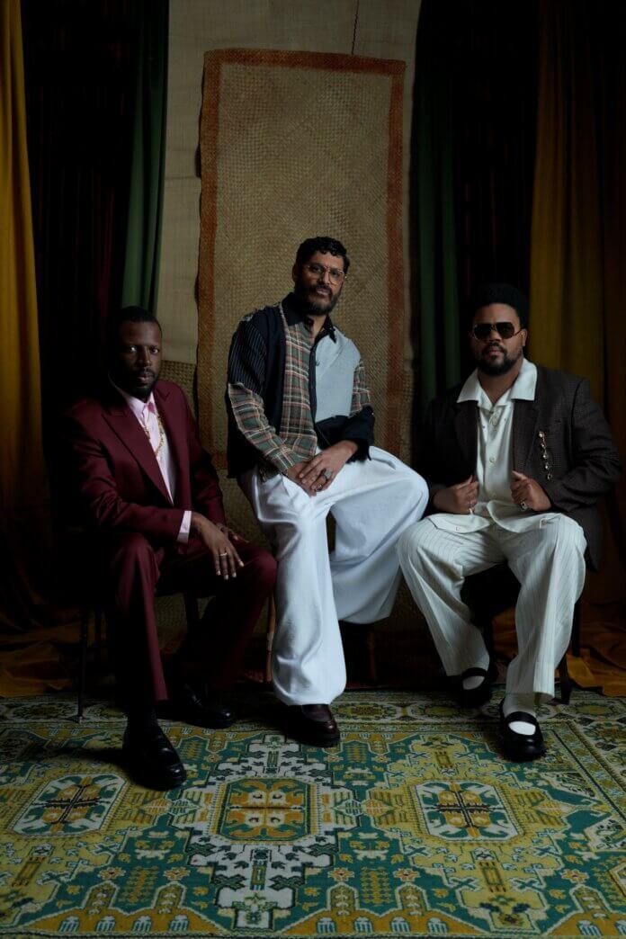 Criolo, Dino