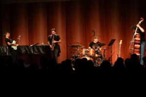 Andrea Grossi Blend3 feat. Jim Black