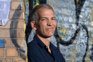 Brad Mehldau plays the Beatles