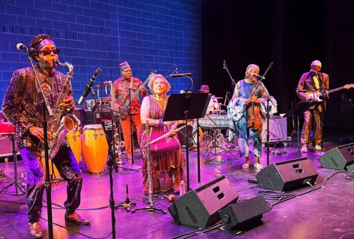 Idris Ackamoor & The Pyramids