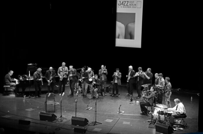 Globe Unity Orchestra