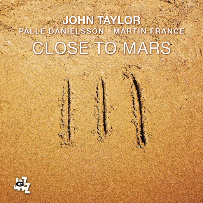 john taylor close to mars